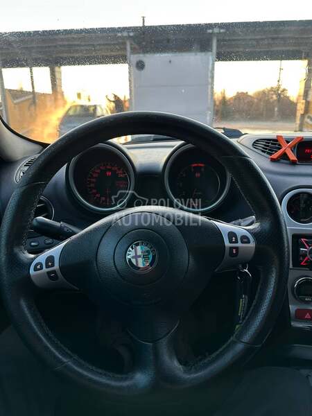 Alfa Romeo 156 