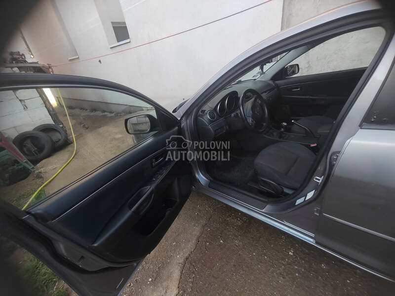 Mazda 3 1.6