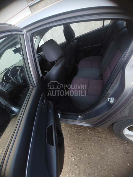 Mazda 3 1.6