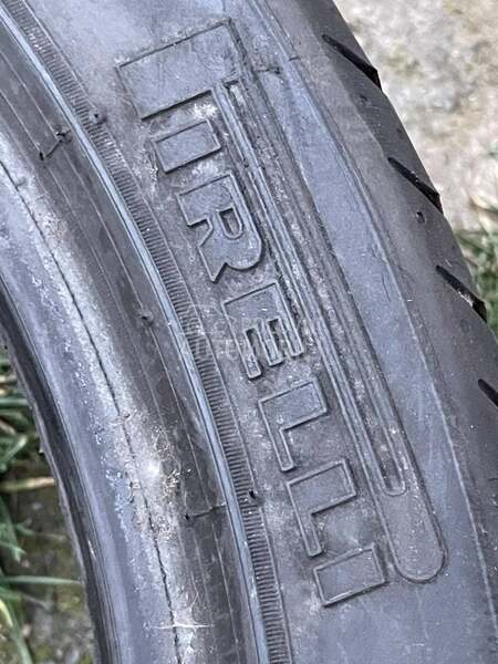 Pirelli 295/35 R21 Letnja