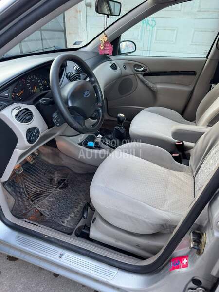 Ford Focus 