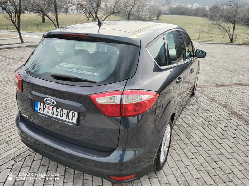 Ford C-Max Titanium