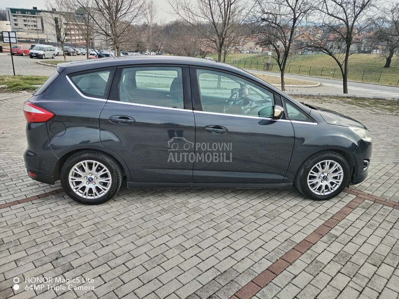 Ford C-Max Titanium