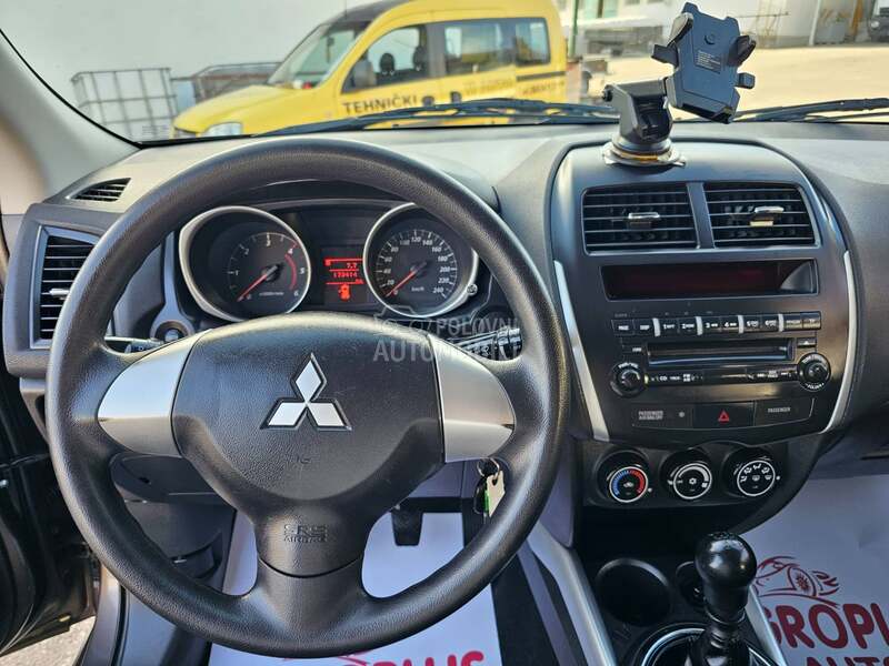 Mitsubishi ASX 