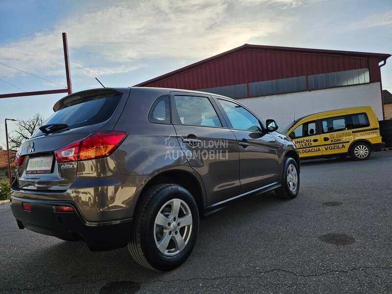 Mitsubishi ASX 