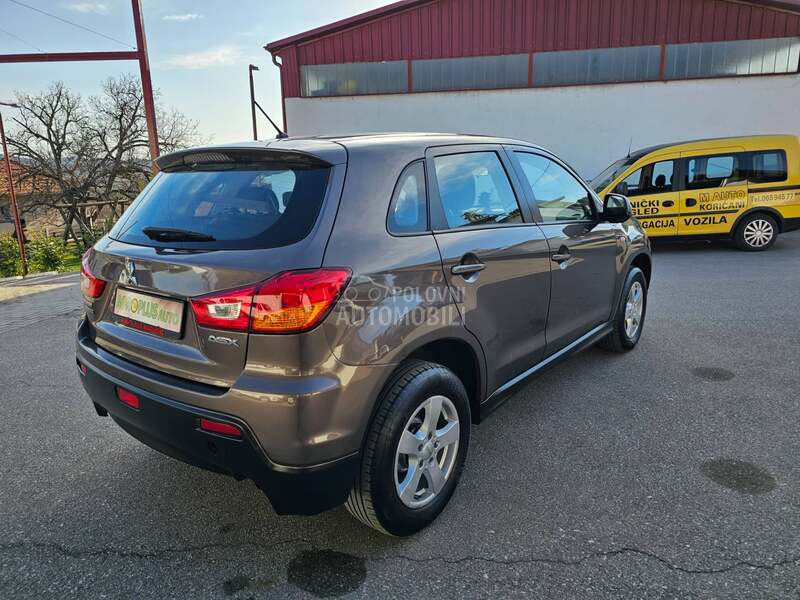 Mitsubishi ASX 