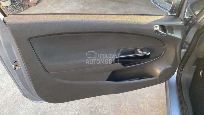 Opel Corsa D 1.4