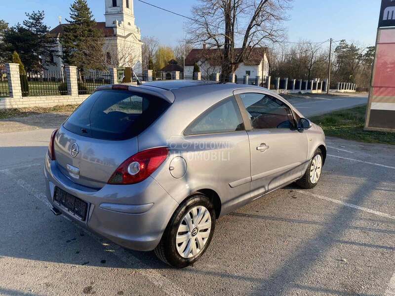 Opel Corsa D 1.4