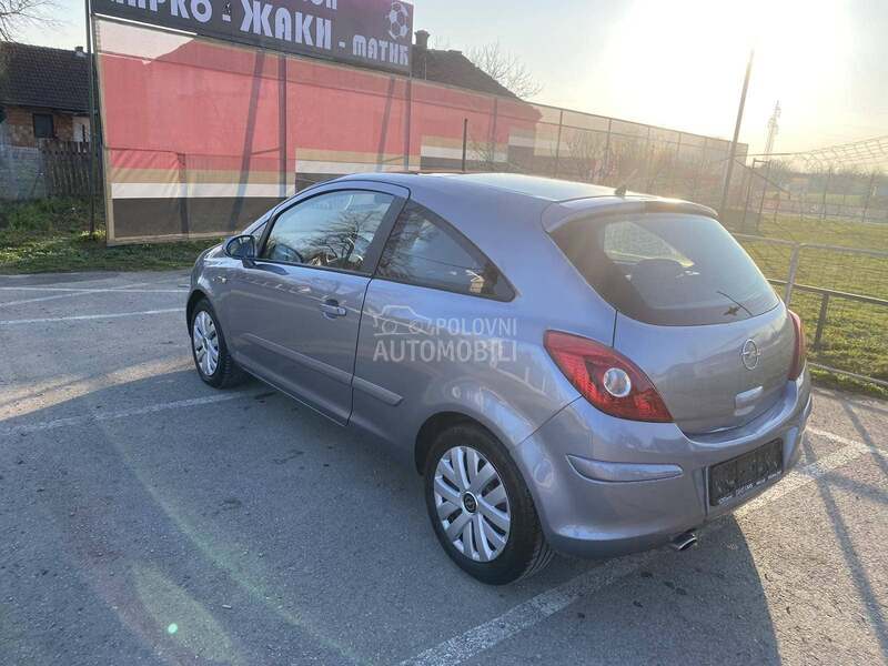 Opel Corsa D 1.4