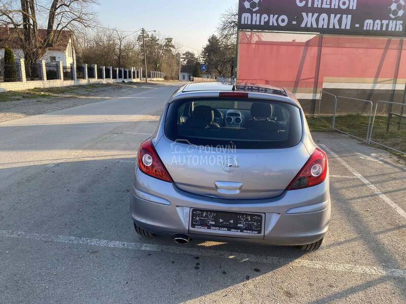 Opel Corsa D 1.4