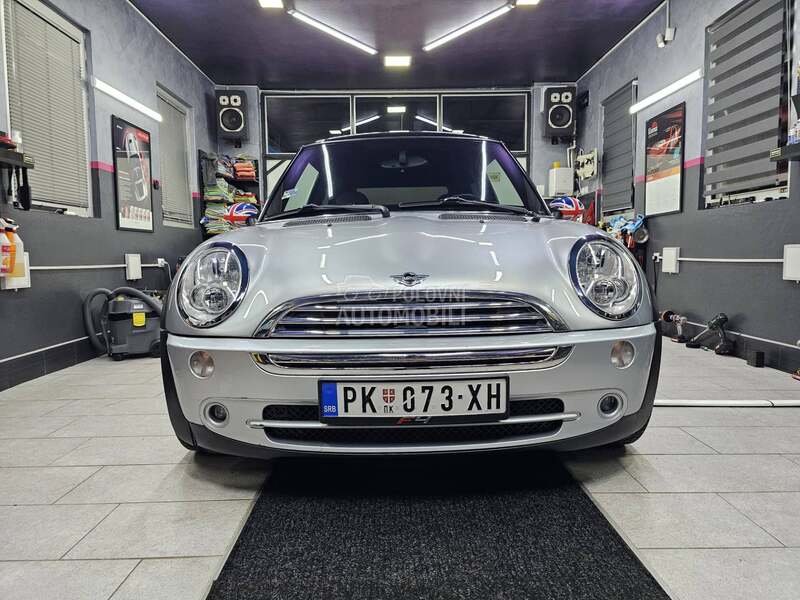 MINI Cooper 