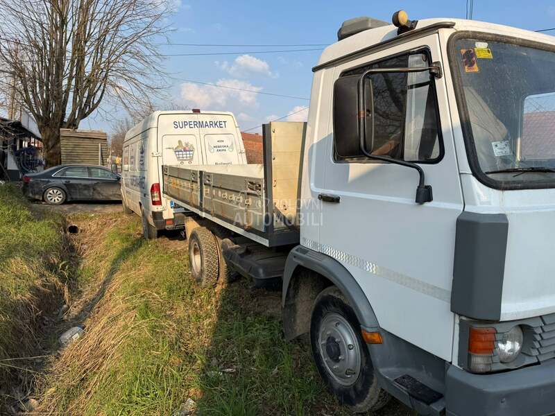 Mercedes Benz 814 i 1619