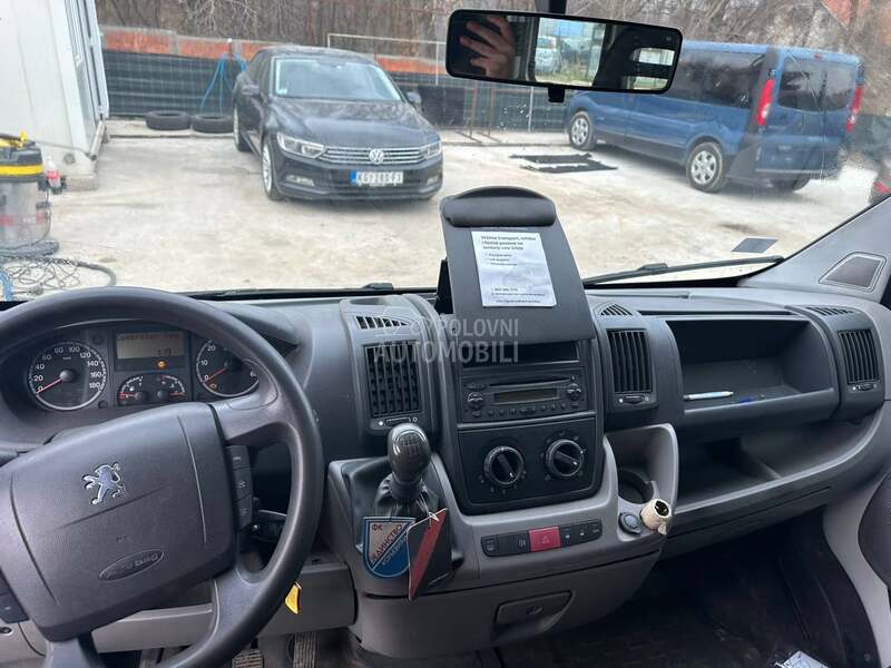 Peugeot Boxer 