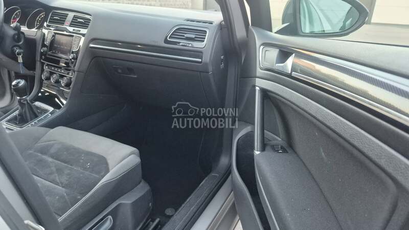 Volkswagen Golf 7 