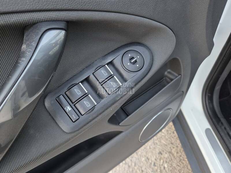 Ford Kuga 4x4 TITANIUM