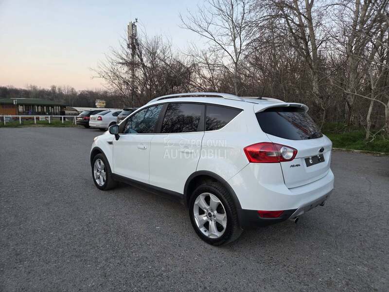 Ford Kuga 4x4 TITANIUM
