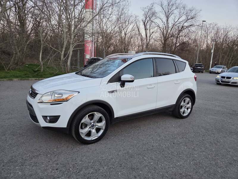 Ford Kuga 4x4 TITANIUM