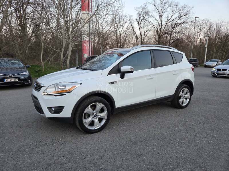 Ford Kuga 4x4 TITANIUM