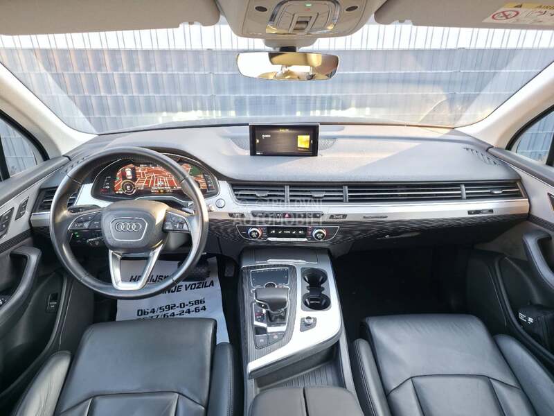 Audi Q7 E-tron  HIBRID