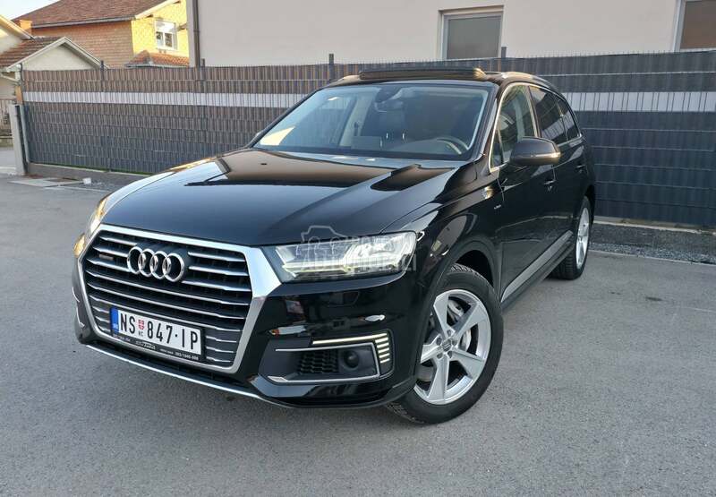 Audi Q7 E-tron  HIBRID
