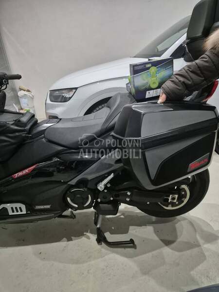 Yamaha T MAX TMAX 560 TECH