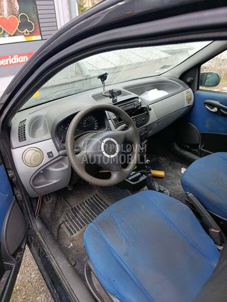 Fiat Punto 