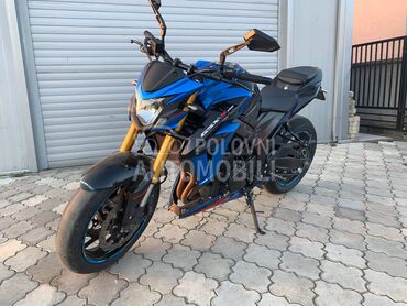 Suzuki gsx s 750