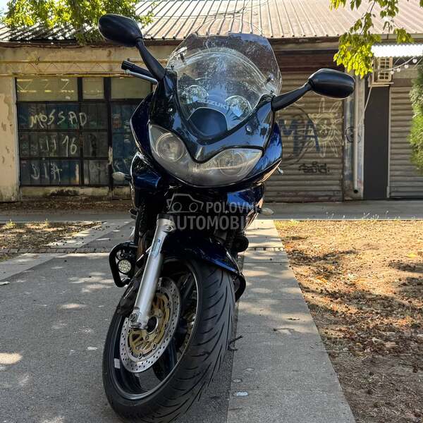 Suzuki Bandit 1200 s GSF 1200 S
