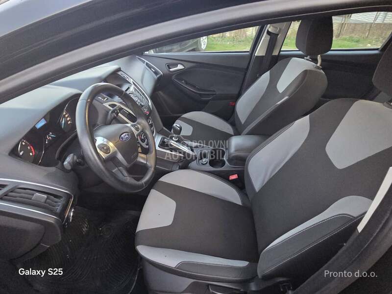 Ford Focus 1.6