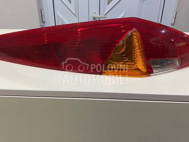 DESNO stop SVETLO za Fiat Punto od 1999. do 2003. god.