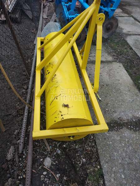 Kuhn valjak Drljača freza ...