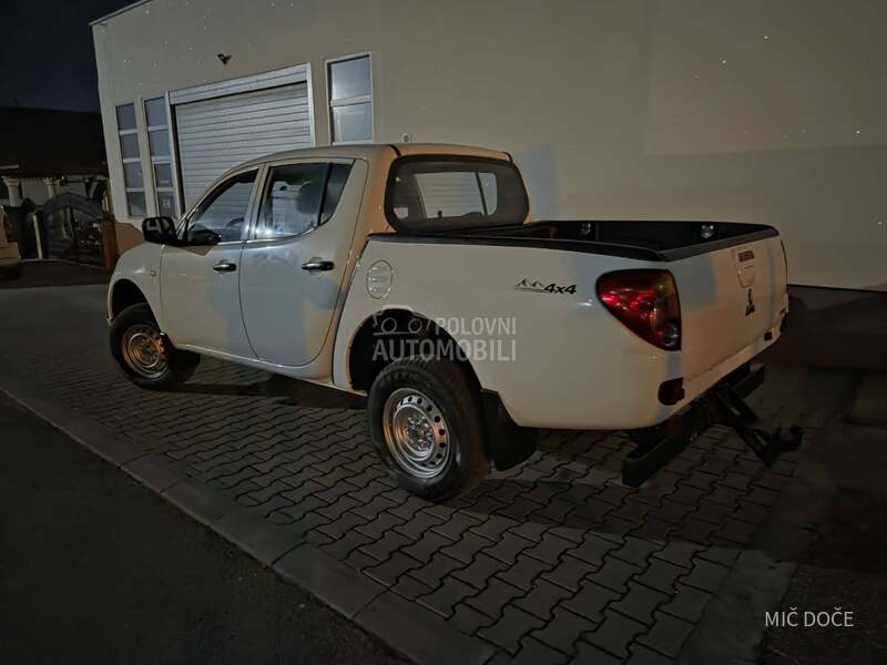 Mitsubishi L200 