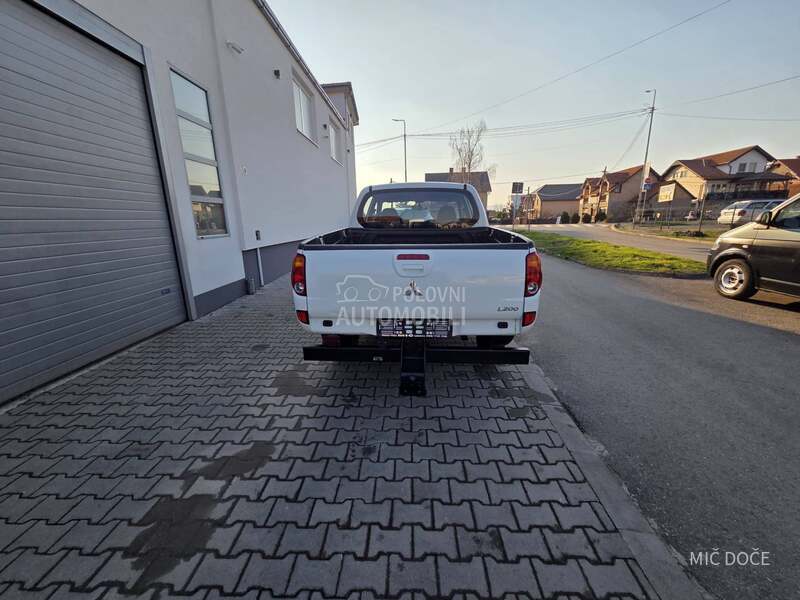 Mitsubishi L200 
