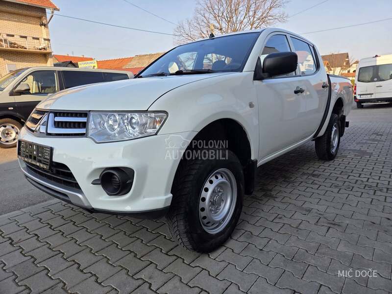 Mitsubishi L200 