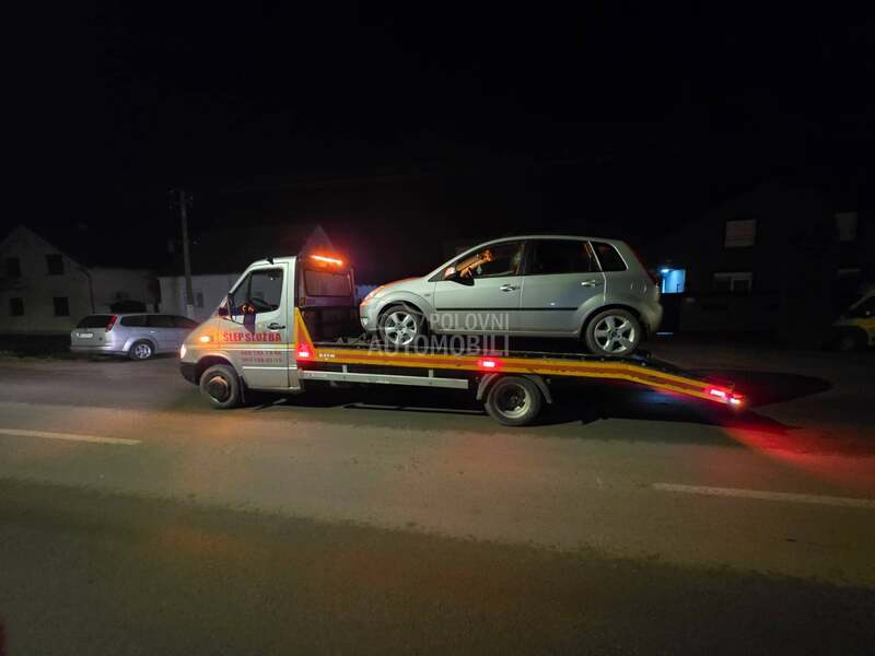 Mercedes Benz Sprinter 413