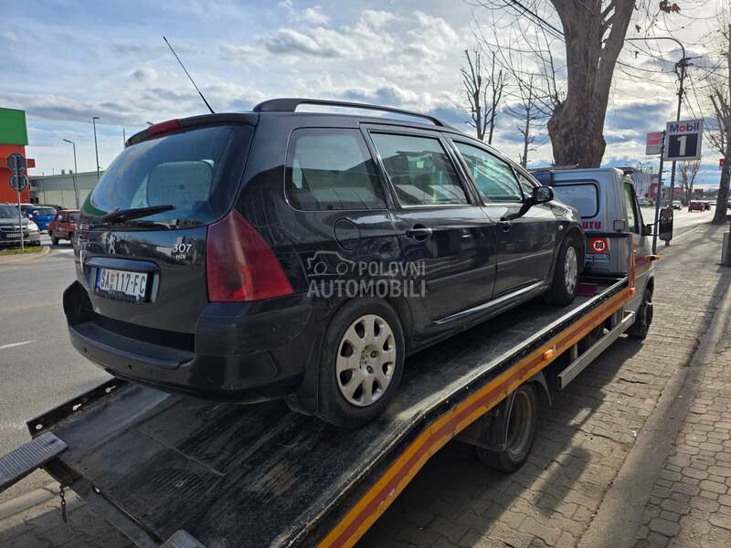 Mercedes Benz Sprinter 413