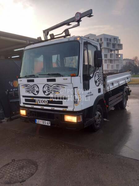 Iveco 75e . 14