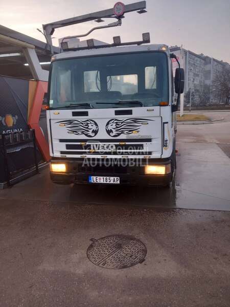 Iveco 75e . 14