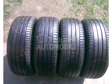 Michelin 215/55 R16 Letnja