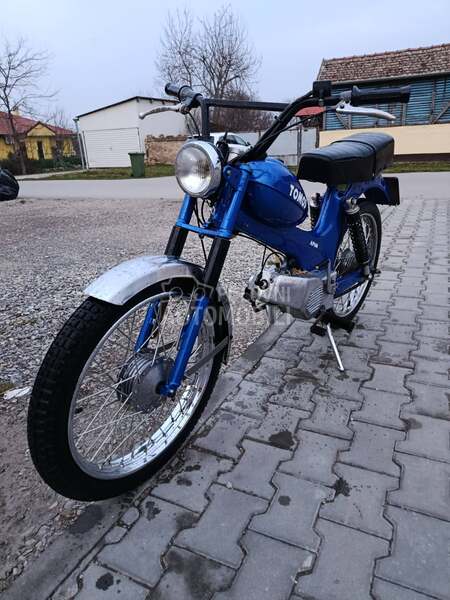 Tomos APN 4