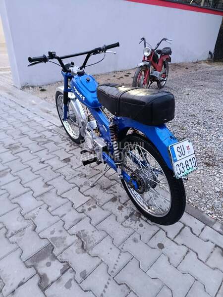 Tomos APN 4