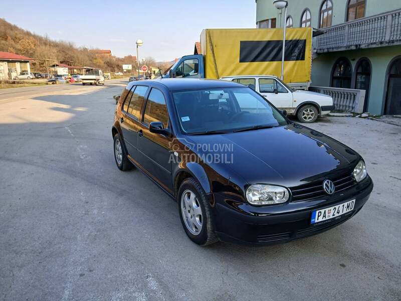 Volkswagen Golf 4 