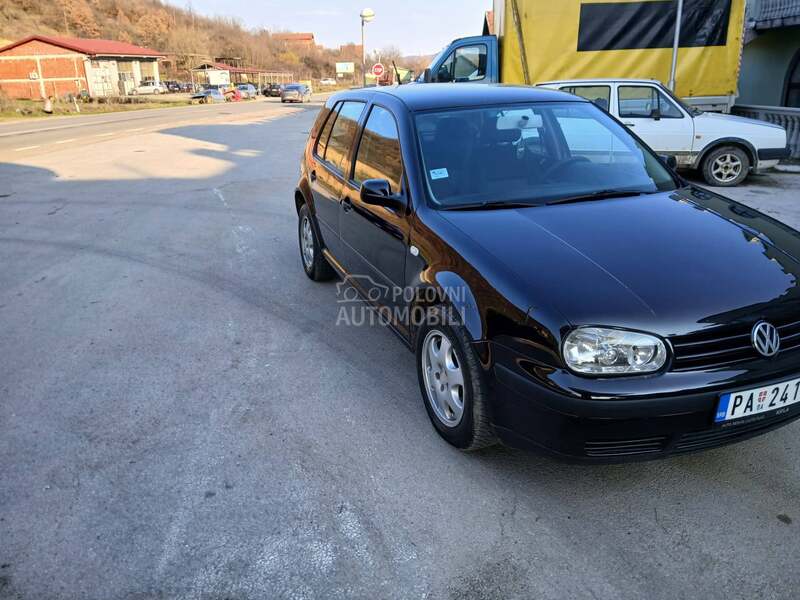Volkswagen Golf 4 