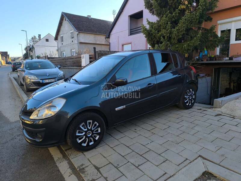 Renault Clio 