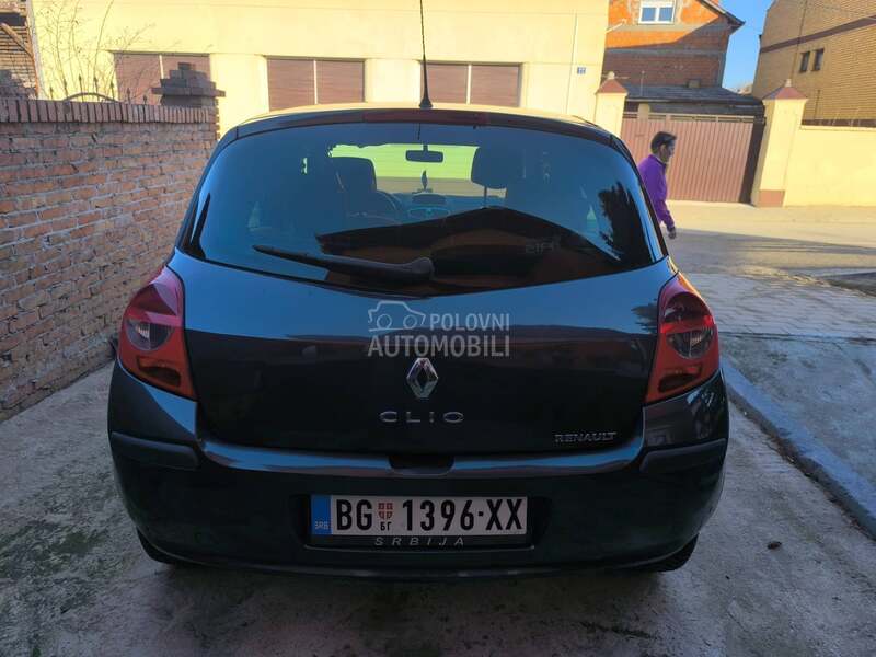 Renault Clio 
