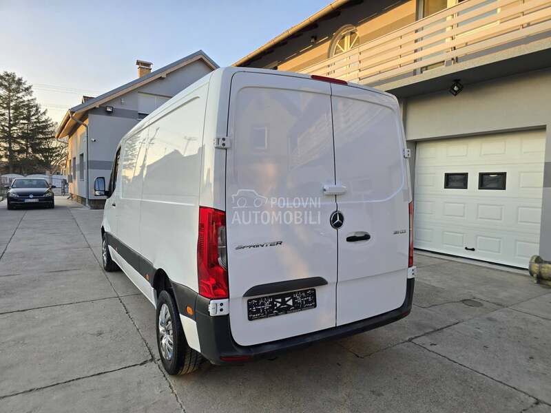 Mercedes Benz Sprinter 311CDI//L2/AC//