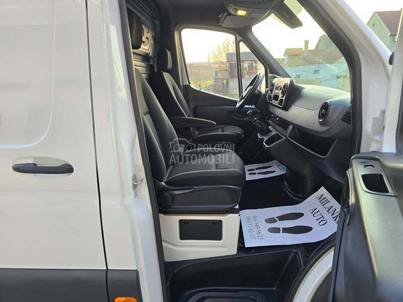 Mercedes Benz Sprinter 311CDI//L2/AC//