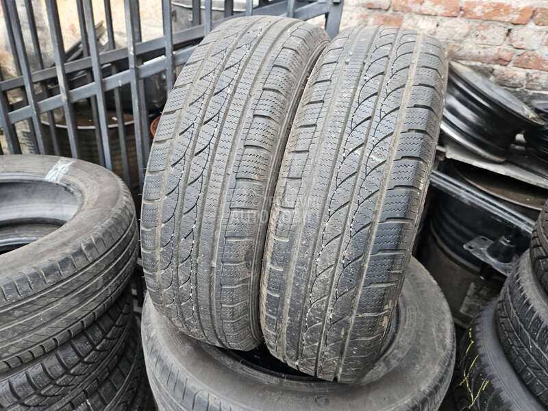Tracmax 175/60 R15 Sve sezone