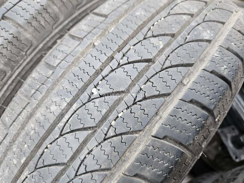 Tracmax 175/60 R15 Sve sezone