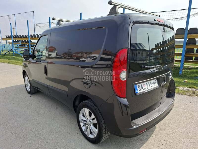 Opel Combo 13 CDTI